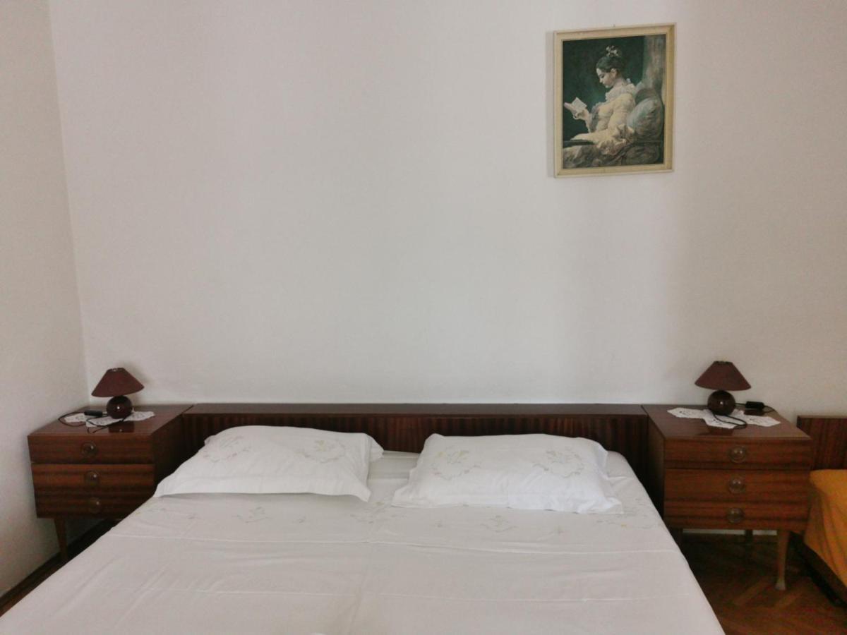 Room Dobrenka Хвар Екстер'єр фото